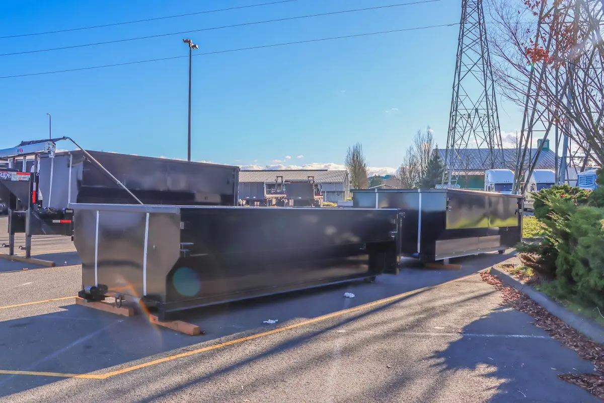 Professional dumpster rental and junk removal service in Rainbow City